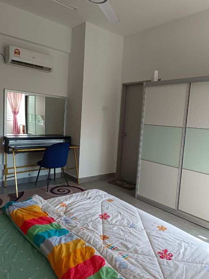 Dg Homestaymuslim Putrajaya - Near Alamanda Εξωτερικό φωτογραφία